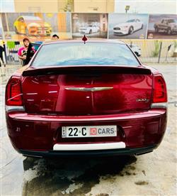 کرایسلەر 300